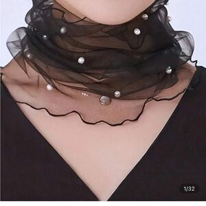 Elegant Black Pearl-Embellished Scarf